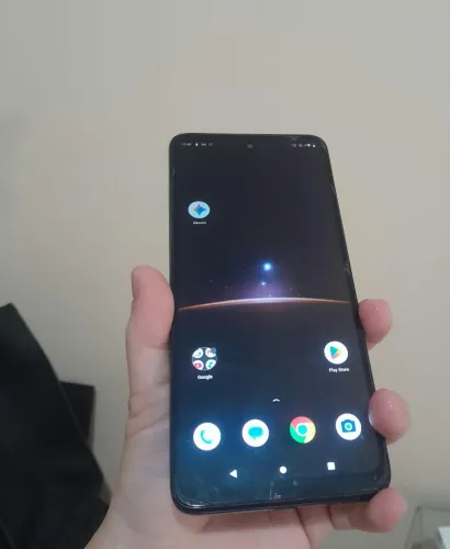 Celular Motorola E32- 300,00