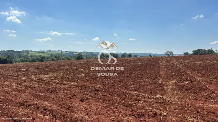Sítio de 10 Alqueires em Quadra - SP