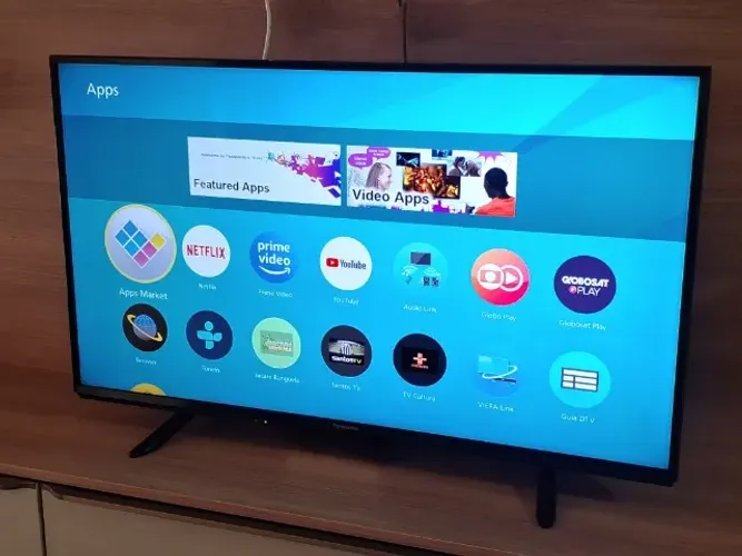 Smart TV Panasonic 40 FHD Netflix YouTube 