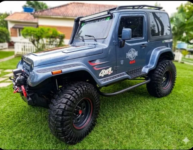 Troller T-4 4X4 2.8 TB Int. Cap. Rígida Diesel 2002