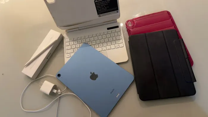 Ipad Air 5 + Apple Pencil 2nd + Capa com teclado
