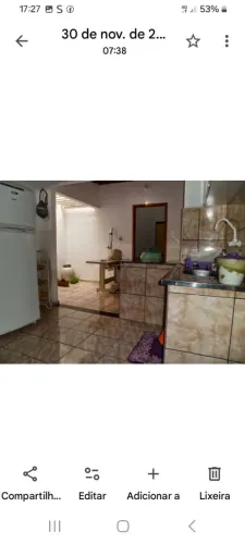 Uma casa a venda.