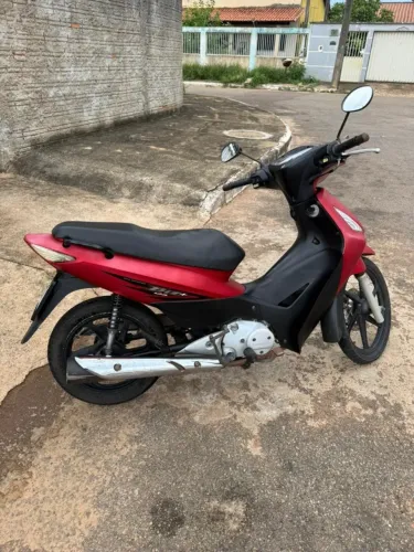 Biz 125+ Com partida elétrica pra vender hoje - muito abaixo da FIPE