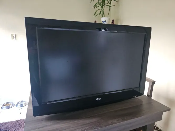 Vendo Tv LG 32"