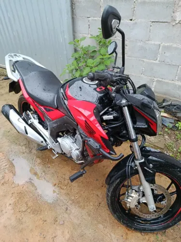 Moto top