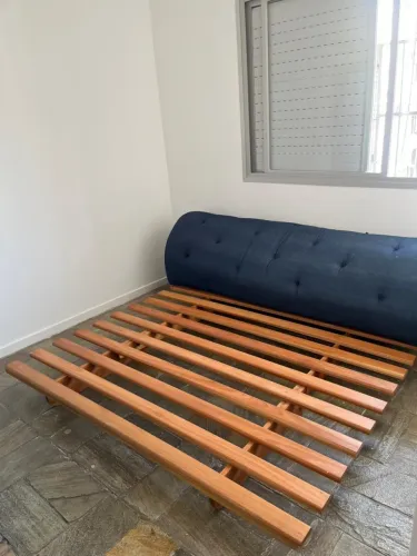 Cama de casal futon  