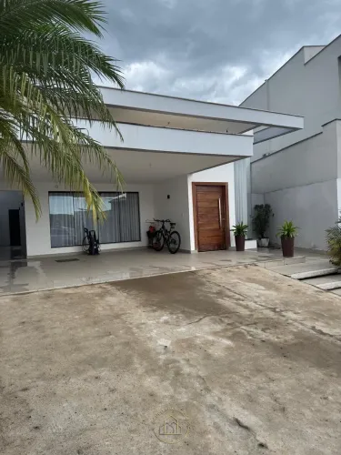 Vale dos Cristais - Casa à venda no Vale dos Cristais  Vale 2 | 3 quartos, 2 suítes em Mac
