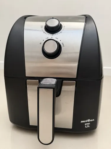 Air Fryer Britânia BFR51 5,5L Nova - Nunca Usada