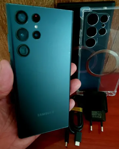 Galaxy S22 Ultra 5G//256 GB//Filma em 8K//NFC//Lindo e Bruto!!