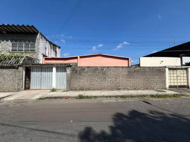 Casa à Venda no Bairro Ellery | 435,60 m² de Área Total | 3 Quartos | R$ 900 Mil