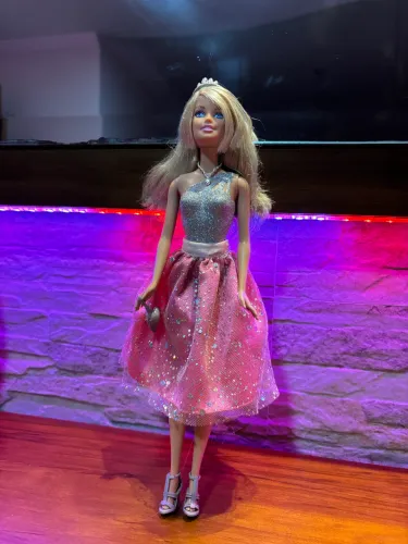 Boneca Barbie Princesa Original Colecionável 