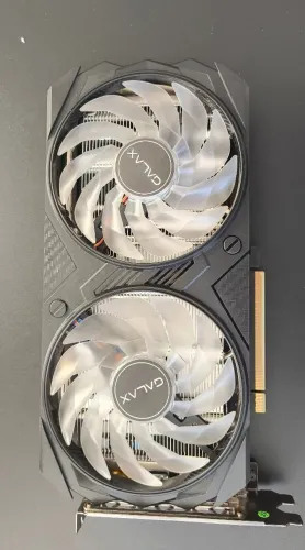 Placa de Vídeo Galax GeForce RTX 4060 1-Click OC 8GB GDDR6 (Impecável)