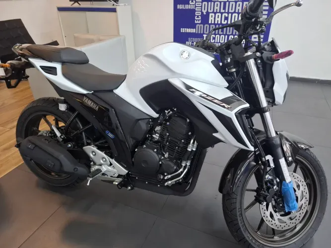 FAZER FZ25 CONNECTED<br>? Yamaha Fazer FZ25 FAZER FZ25 CONNECTED