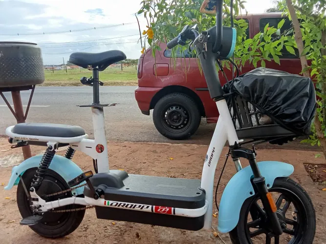 Scooter eletrônica