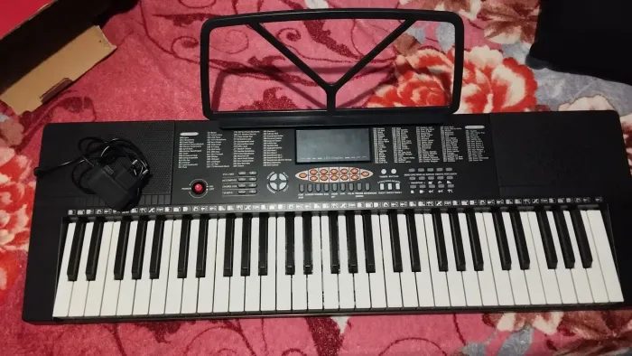 TECLADO MUSICAL MXT M-T1280