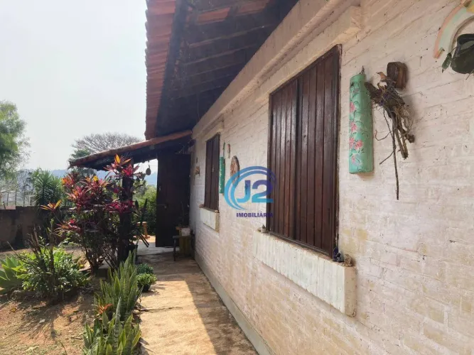 Casa com 4 dormitórios à venda, 200 m² por R$ 600.000,00 - Recanto Vale Verde - Santo Antô