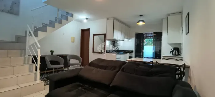 Casa à venda com 2 quartos em Forquilhas - São José - SC