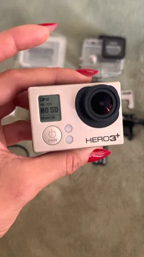 Gopro Hero 3+ pouco uso, com acessórios 