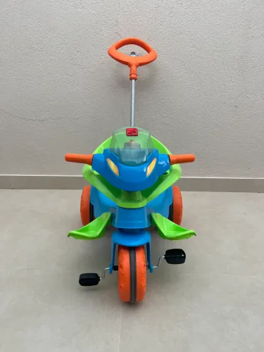 Triciclo Velobaby Passeio e Pedal Azul Bandeirante