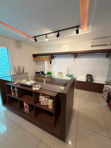 Móveis de luxo para loja de móveis em perfeito estado