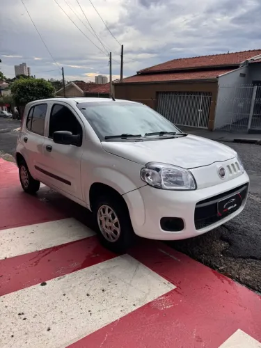 Fiat Uno Vivace Celeb. 1.0 EVO F.flex 8V 5P 2014