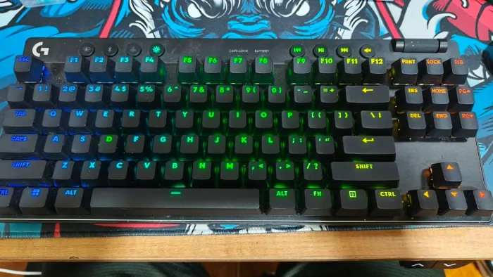 Teclado Logitech Pro X Tkl
