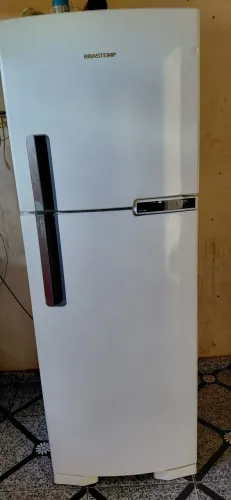 Vendo geladeira Brastemp