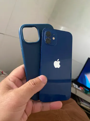 iPhone 12