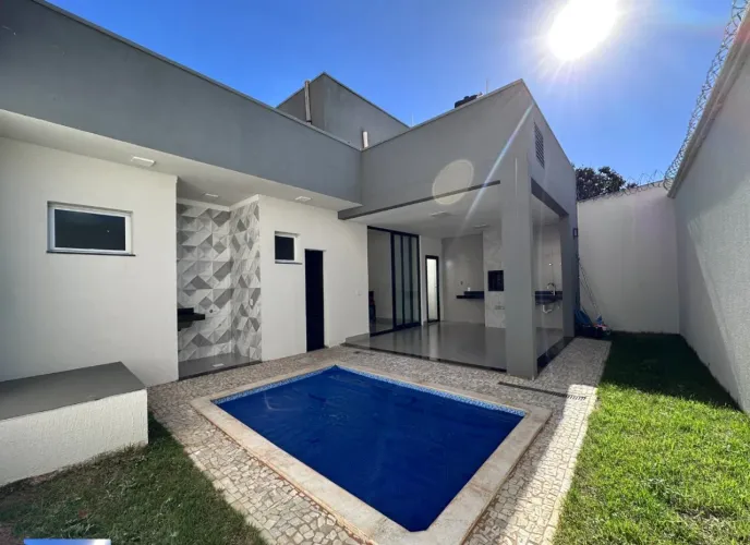 OPORTUNIDADE DE REPASSE CASA MUITO BOA EM CIDADE PAGUE A ENTRADA E ASSUMA AS PARCELAS