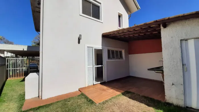 Casa para locação Scenic por R$6.500/mês+ despesas