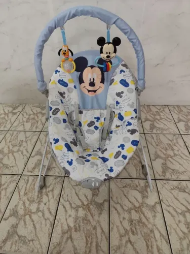Cadeirinha de Balanço Mickey 