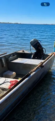 Barco e motor