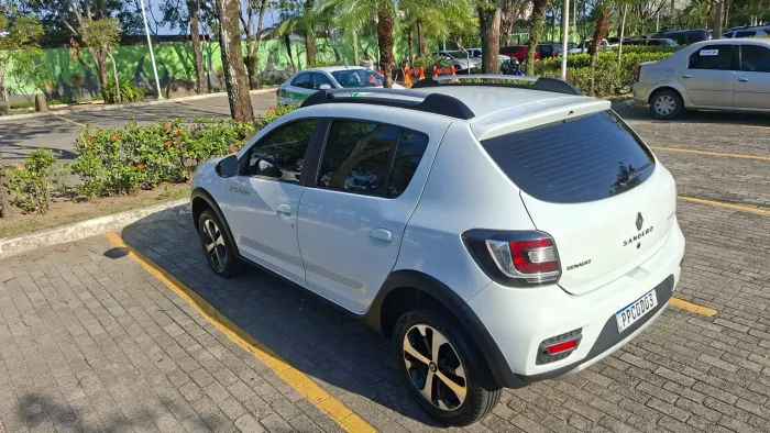 Renault Sandero Step. Easy R H-power 1.6 8V 2015
