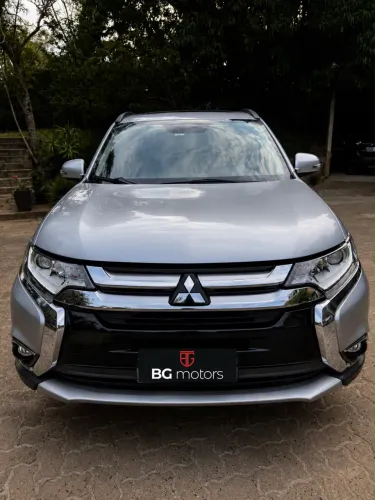 Mitsubishi Outlander 2.0 16V 160cv Aut. 2016