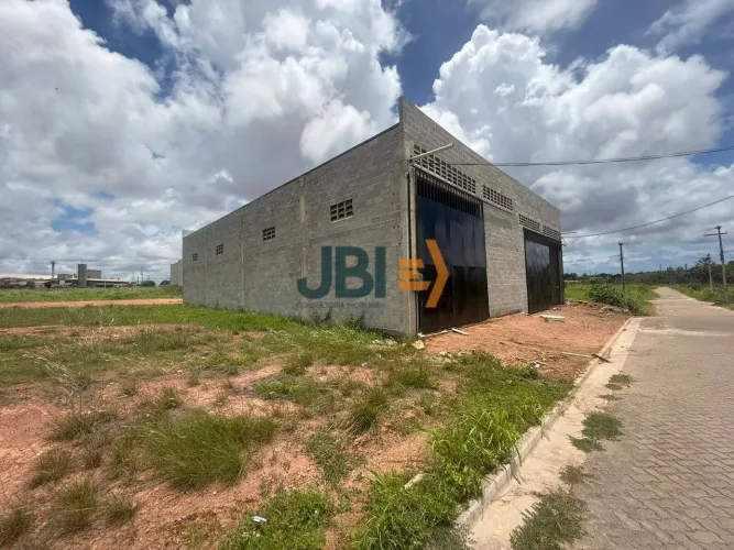 Aluga-se galpão de 200m² - Eusebio Quarto Anel Viario