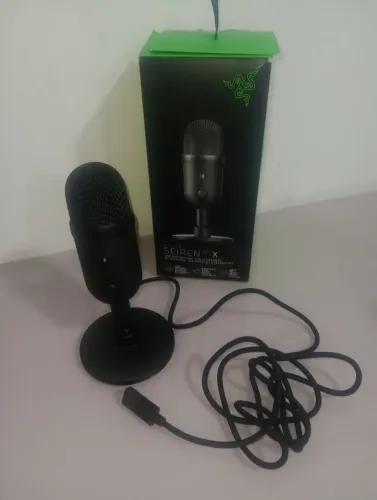 Microfone Razer Seiren V2 X USB