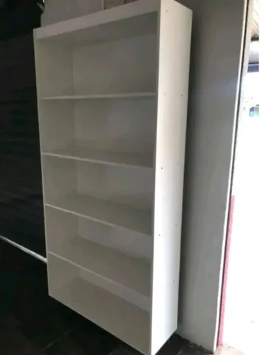 EXPOSITOR CM PRATELEIRAS MDF NOVO