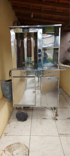 Carrinho de churrasco grego