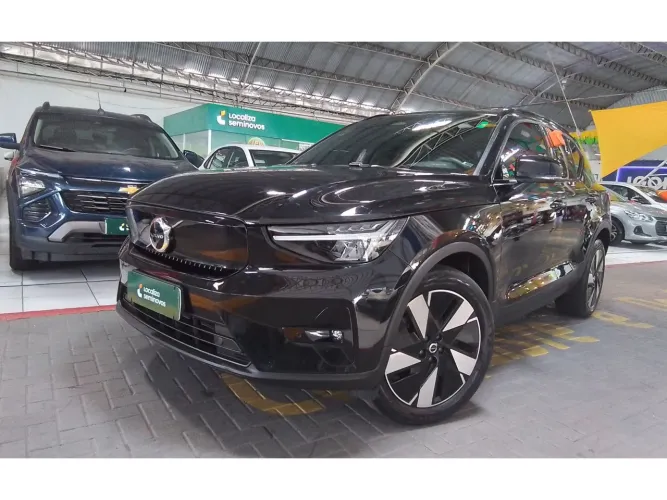 Volvo XC40 Recharge Plus (elétrico) 2024