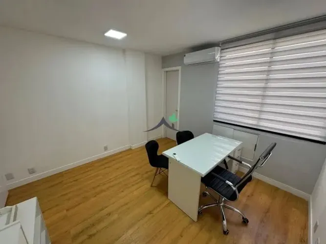 Sala Comercial na Manoel Dias PITUBA - Mobiliada, Pronta para Uso e com Vaga Coberta