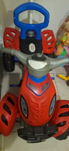 Quadriciclo infantil homem aranha 