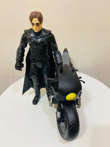 Boneco Raro Bruce Wayne Batman com Moto 30cm - DC - Brinquedo - Action Figure - Herói