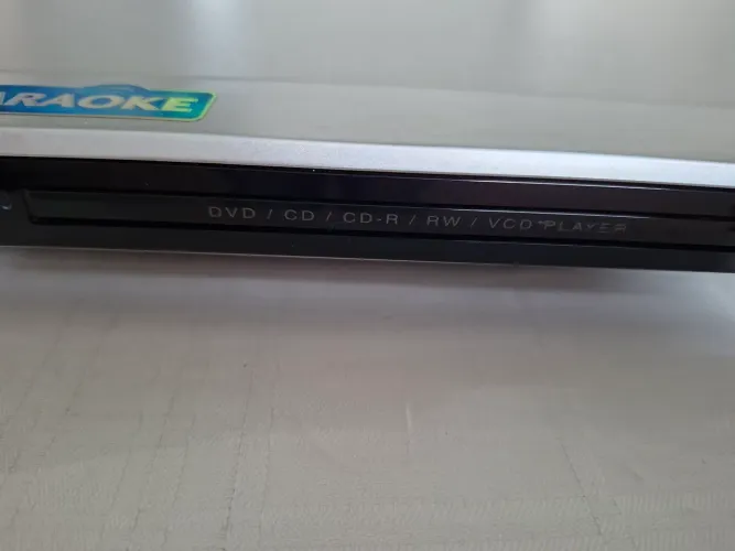 DVD LG karaoke usado