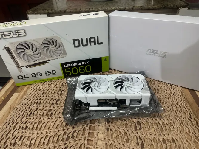 RTX 5060 8gb gddr7 ASUS - produto novo- garantia de 3 anos