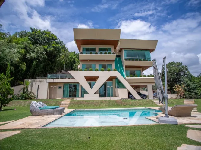 Venda - CASA EM CONDOMINIO - CENTRO CONTAGEM MG
