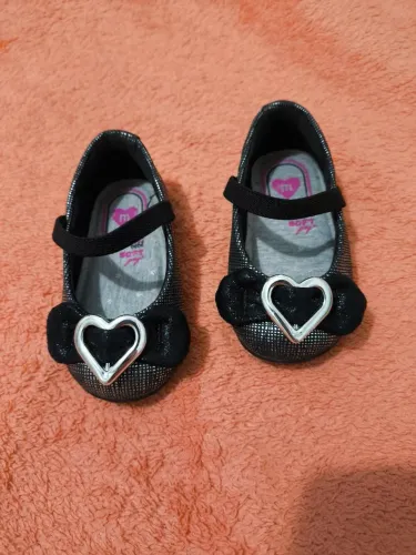 Sapato baby Molekinha semi novo
