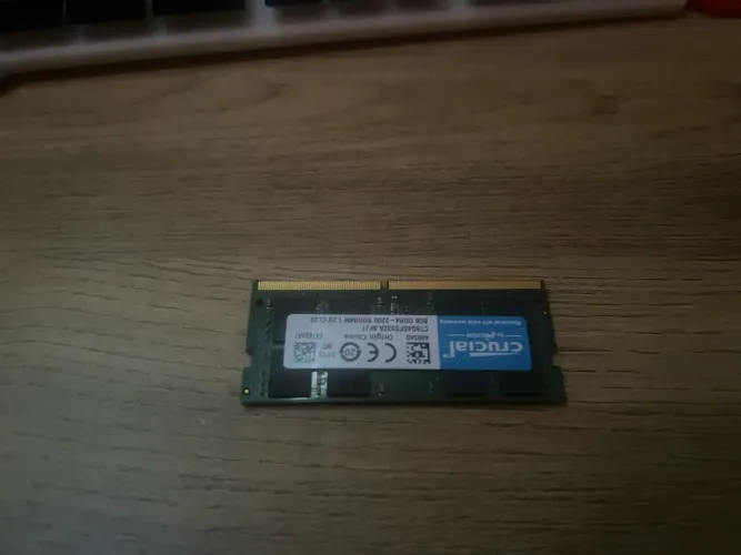Memória RAM 8GB Crucial 3200MHz DDR4 Notebook Sodimm