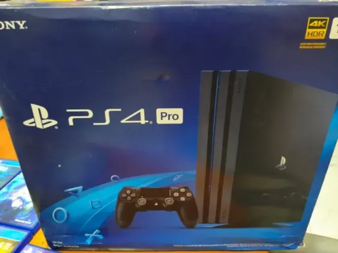 PS4 Pro + 17 Jogos (RDR2 , Elden Ring vibe, Horizon) - Impecável