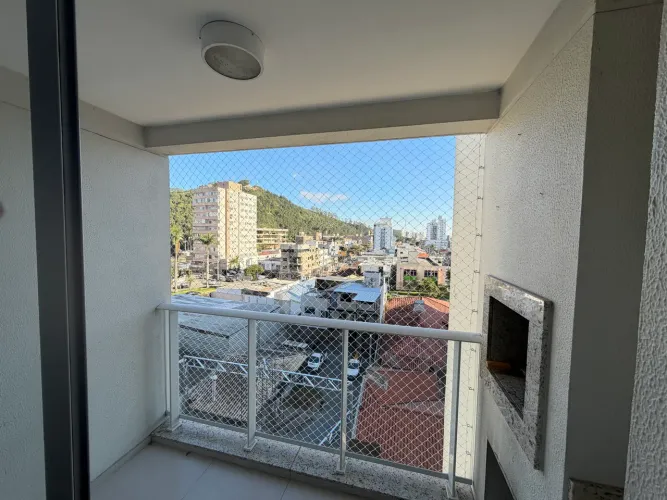 Alugo apartamento centro de Itajaí próximo a univali