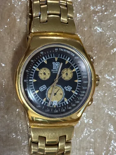 Relógio Swatch irony 47mm dourado